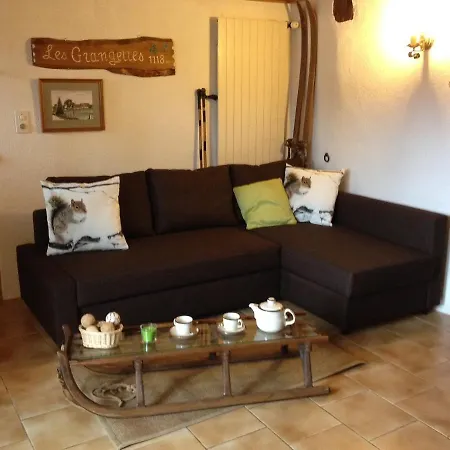 Les Grangettes By Interhome